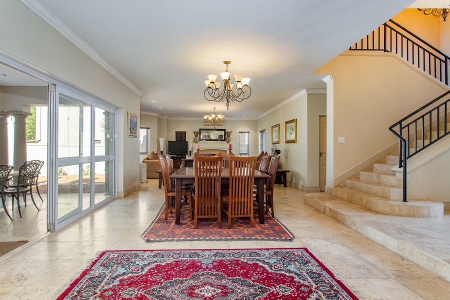 To Let 4 Bedroom Property for Rent in Boschenmeer Golf Country Estate Western Cape